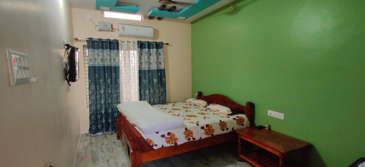 Akash Homestay ハンピ エクステリア 写真
