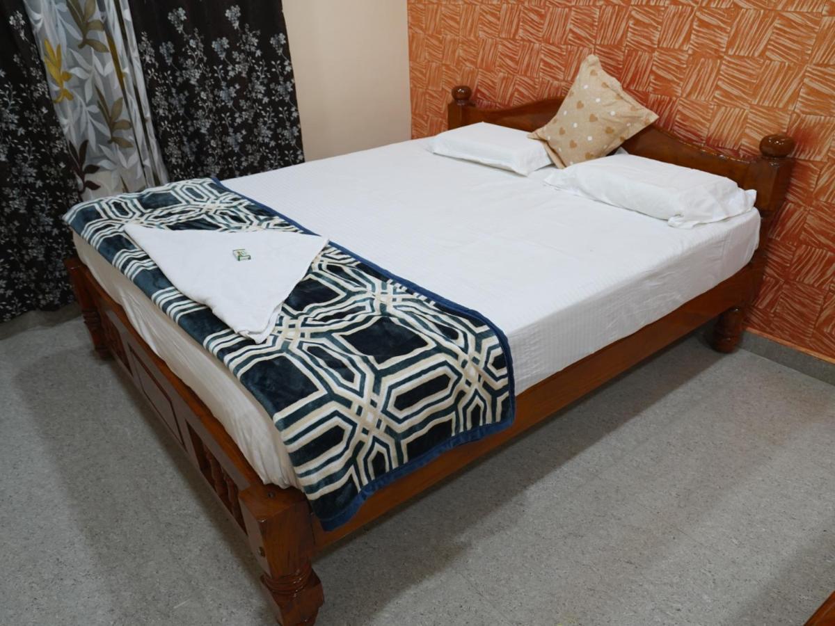 Akash Homestay ハンピ エクステリア 写真