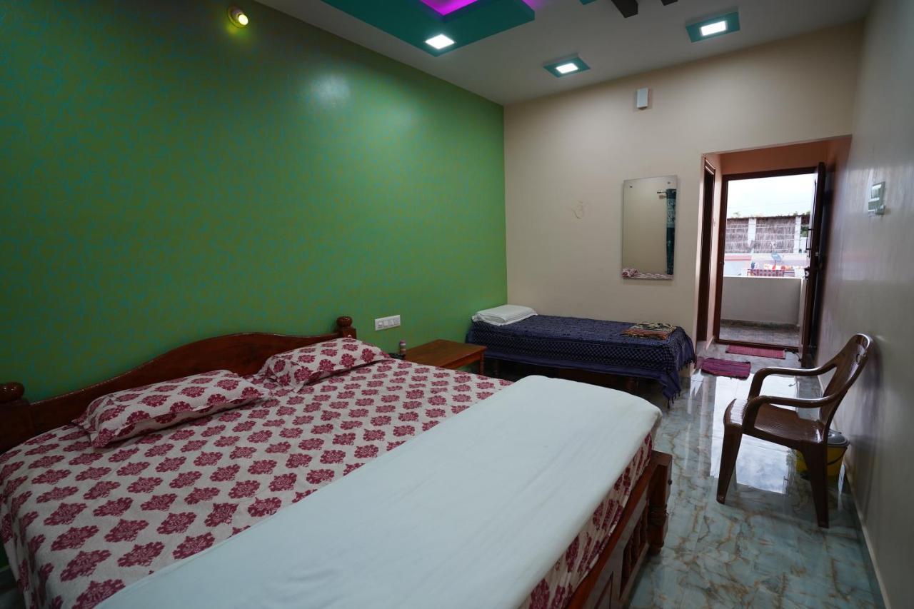 Akash Homestay ハンピ エクステリア 写真