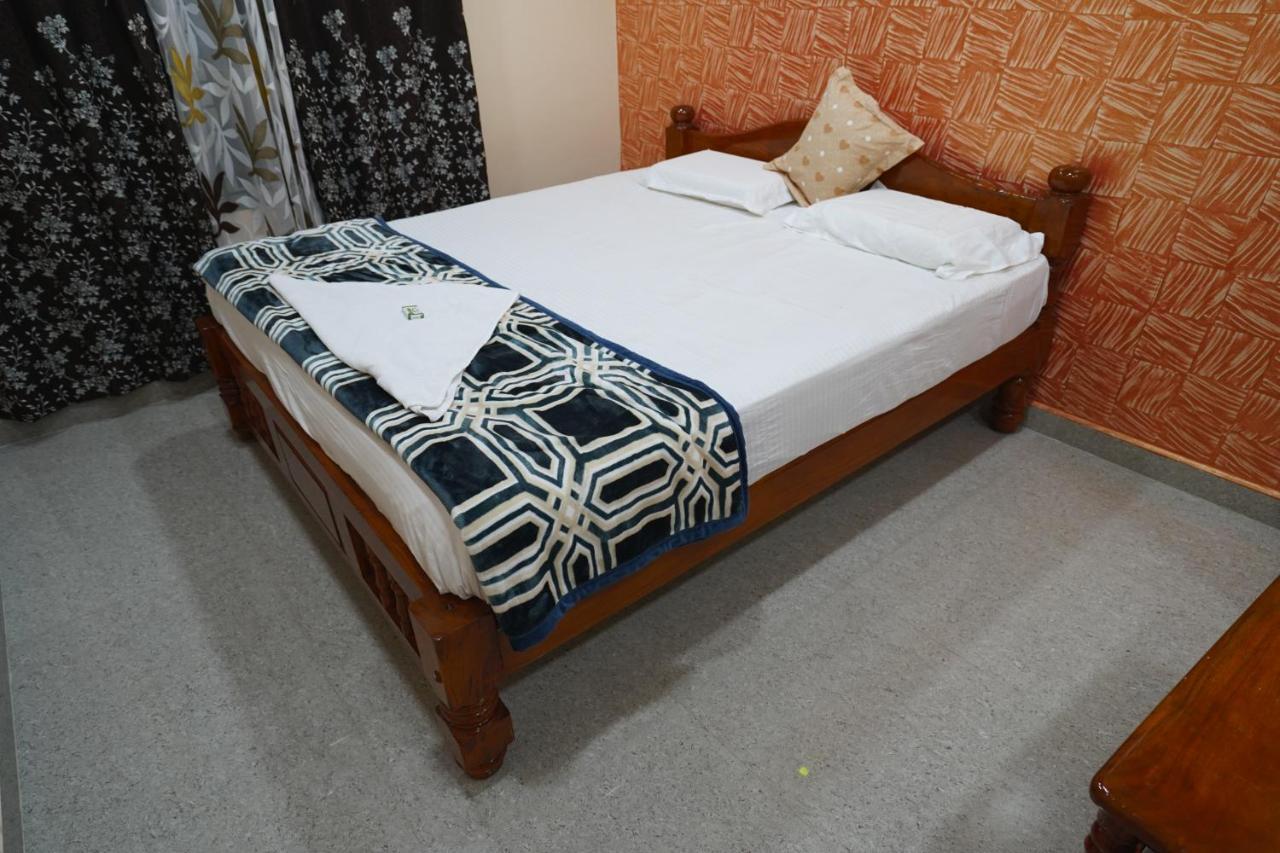 Akash Homestay ハンピ エクステリア 写真