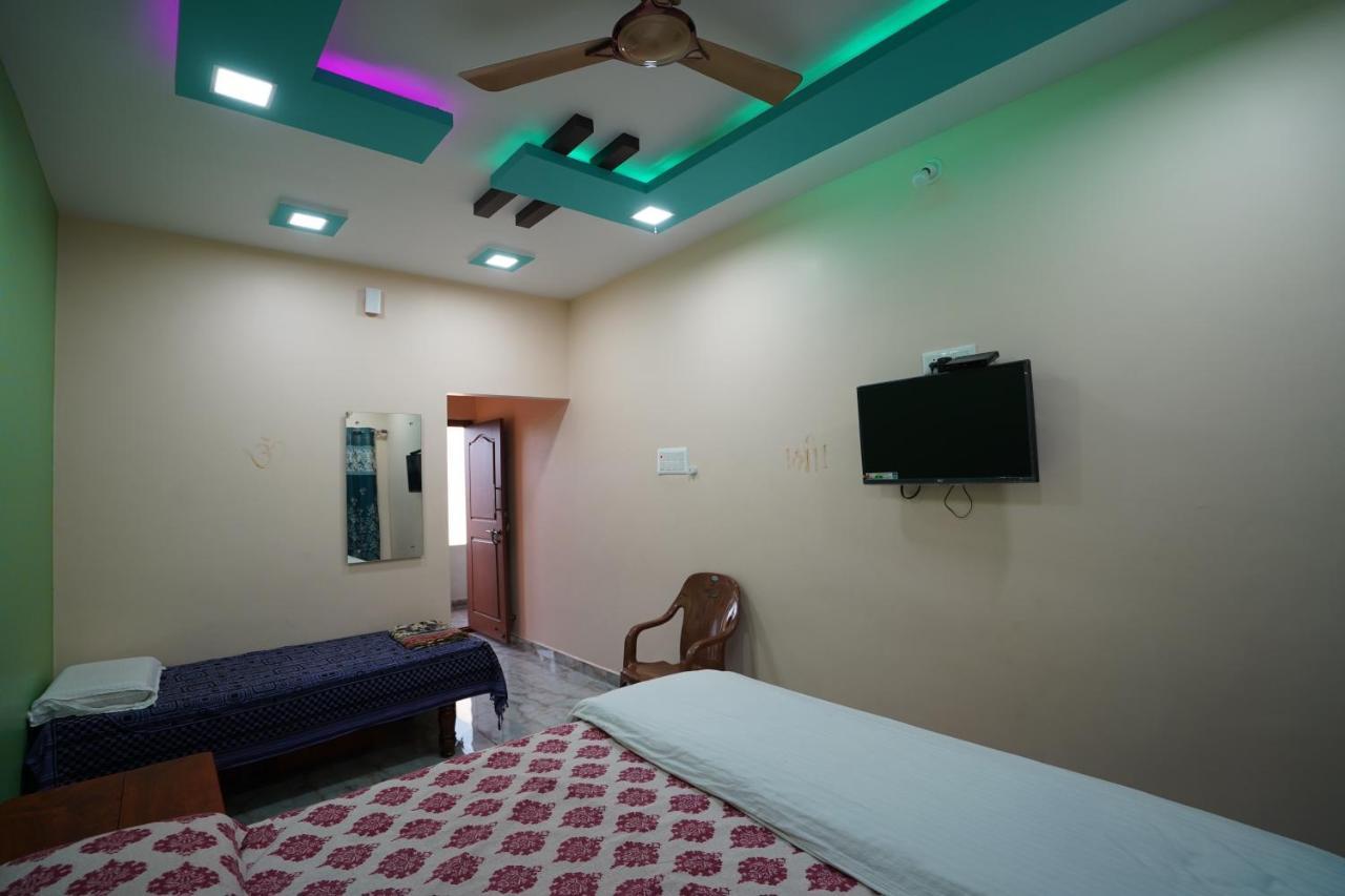 Akash Homestay ハンピ エクステリア 写真