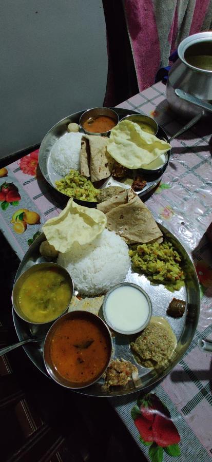Akash Homestay ハンピ エクステリア 写真