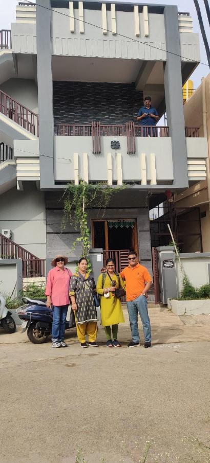 Akash Homestay ハンピ エクステリア 写真